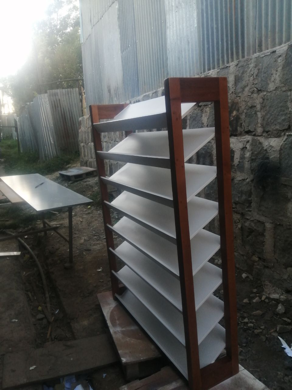 Shoe rack